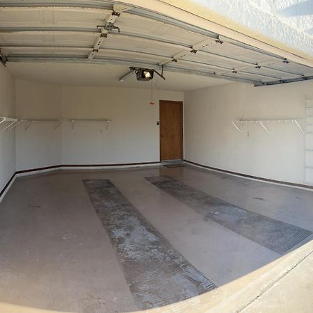 Townhouse, Two Car Garage, Fireplace Back Yard Las Cruces Exteriér fotografie