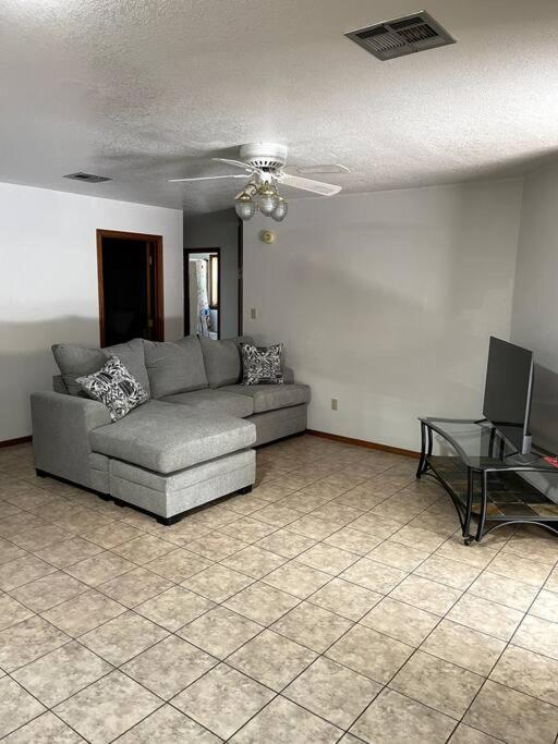 Townhouse, Two Car Garage, Fireplace Back Yard Las Cruces Exteriér fotografie