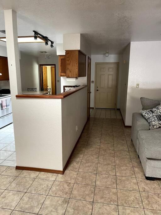 Townhouse, Two Car Garage, Fireplace Back Yard Las Cruces Exteriér fotografie