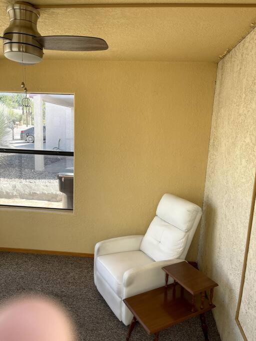 Townhouse, Two Car Garage, Fireplace Back Yard Las Cruces Exteriér fotografie